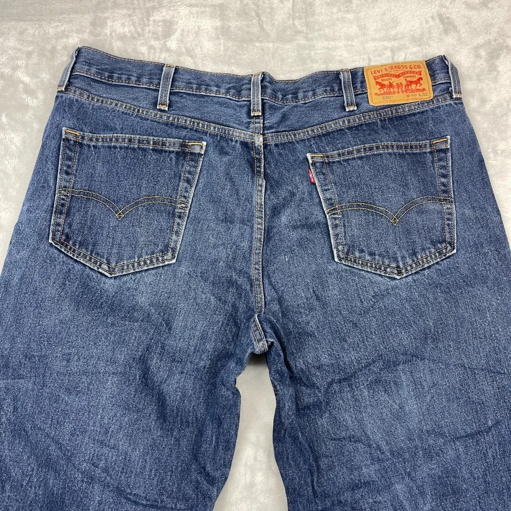 Levis levi 550